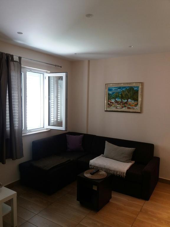 Apartment Maria Banjol Extérieur photo